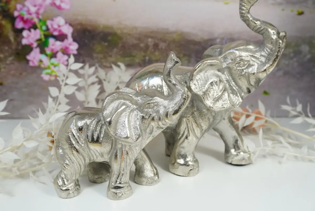 Alu Skulptur Dekofigur Elefant Dormagen Silberfarben - Elfengarten