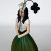 Deko Figur Blumenmädchen Ligustrumbeerenmädchen zum Hängen