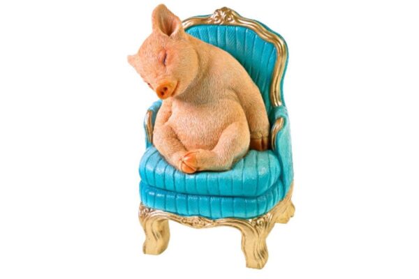 Werner Voß Dizzy Pig Schwein auf Sessel Dekofigur